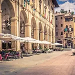 Suite900-king Premium, Due Passi Dal Centro 3*