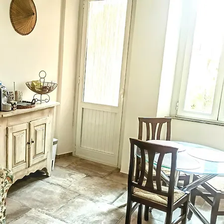 Suite900 -stile E Relax- Konukevi Arezzo