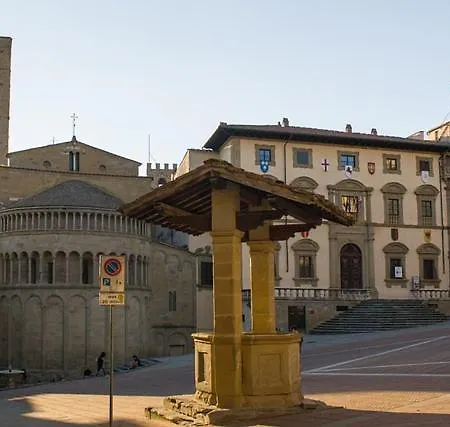 Gasthuis Suite900-premium - Walk To Historic Center Arezzo